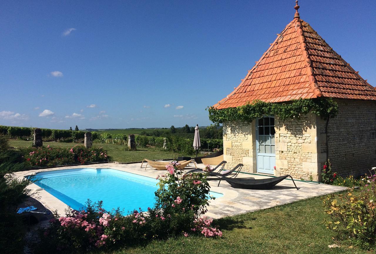 Chambre D'Hotes Clos Des Pierres Blanches Brie-sous-Archiac Dış mekan fotoğraf