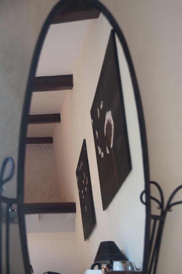 Chambre D'Hotes Clos Des Pierres Blanches Brie-sous-Archiac Dış mekan fotoğraf